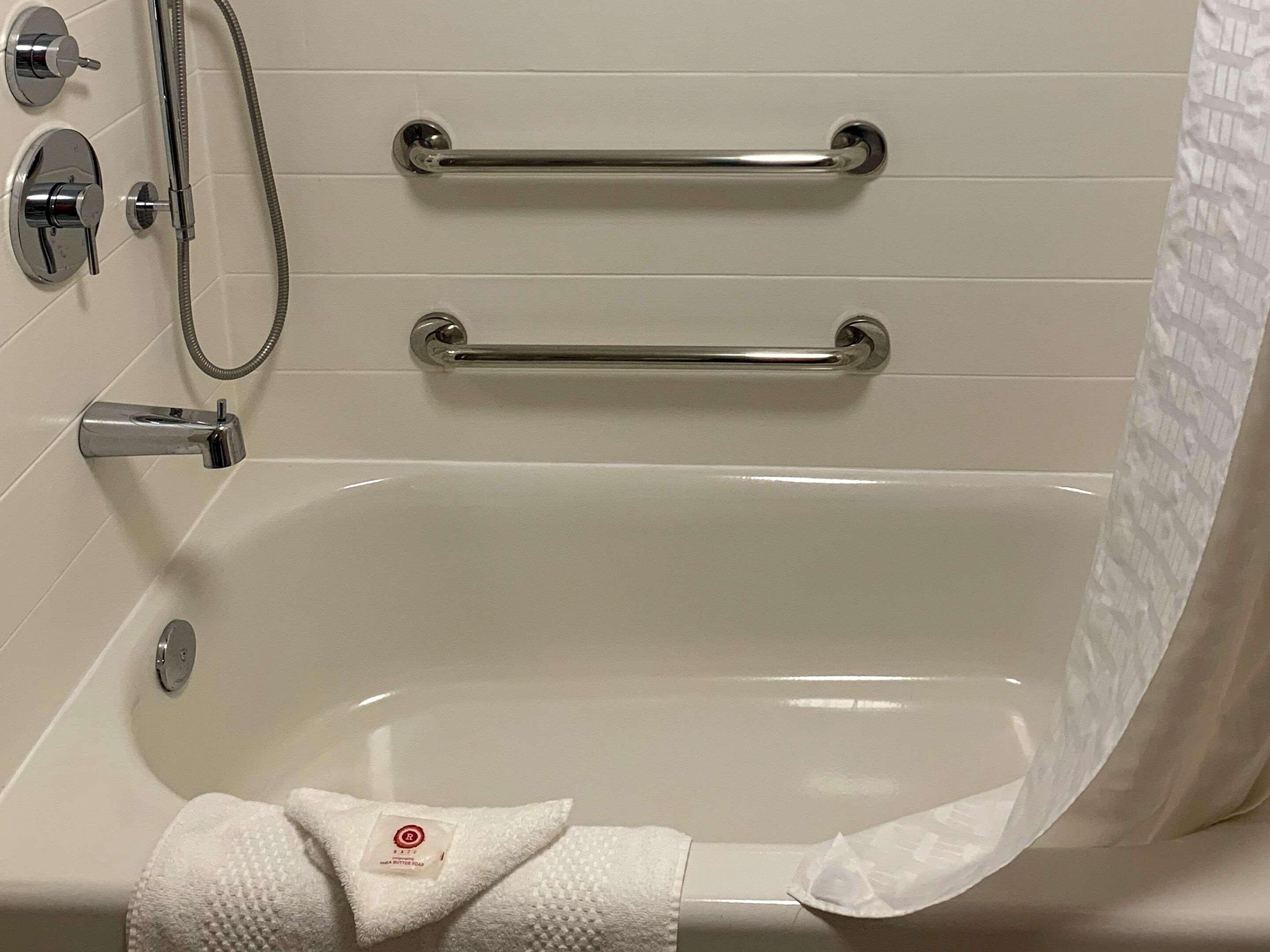 Days Inn By Wyndham Horsham Philadelphia מראה חיצוני תמונה