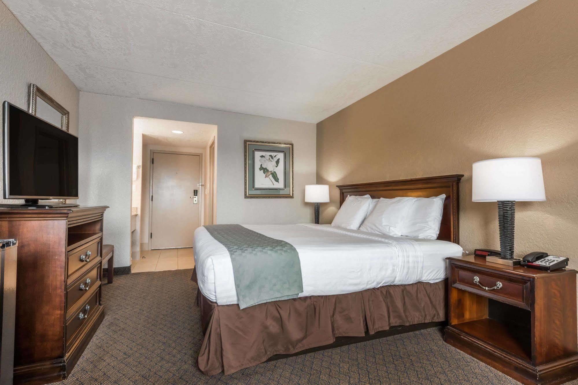 Days Inn By Wyndham Horsham Philadelphia מראה חיצוני תמונה