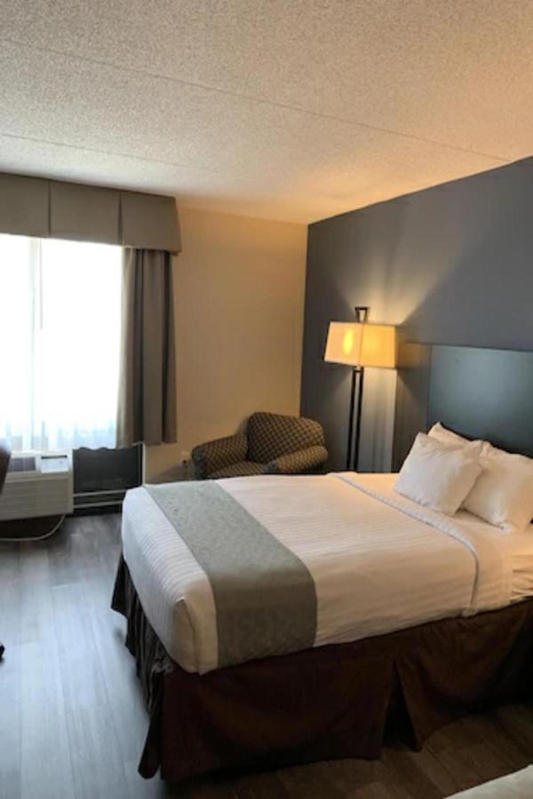 Days Inn By Wyndham Horsham Philadelphia מראה חיצוני תמונה